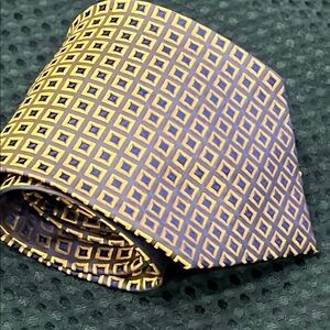Foggia‎ tie 100% silk Elegant Yellow Patterned Tie